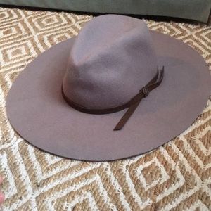Goorin Bros floppy hat